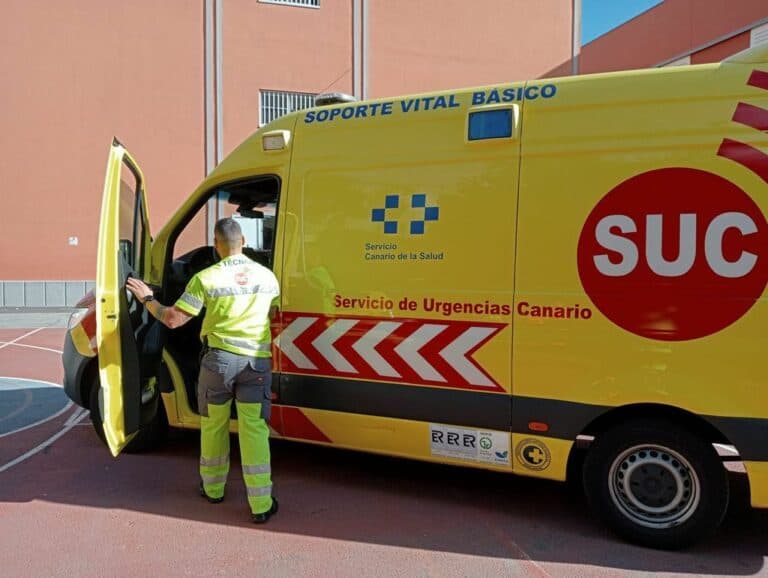 Seis afectados en un incendio declarado en la cocina de un hotel en Caleta de Fuste