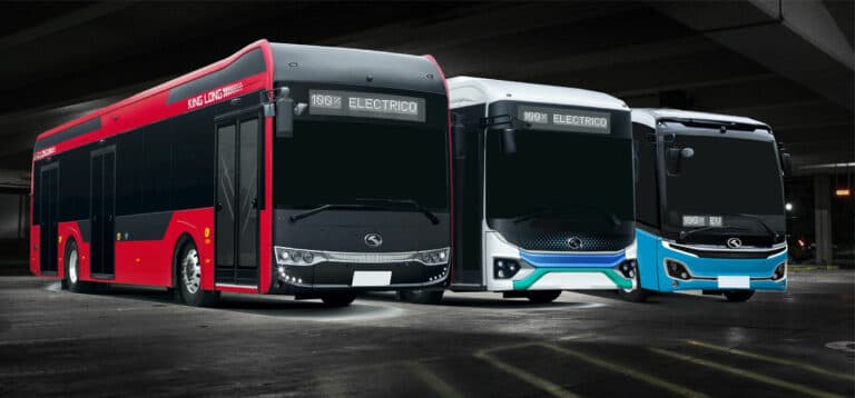 Fuerteventura estrena sus primeras guaguas eléctricas para mejorar el transporte insular