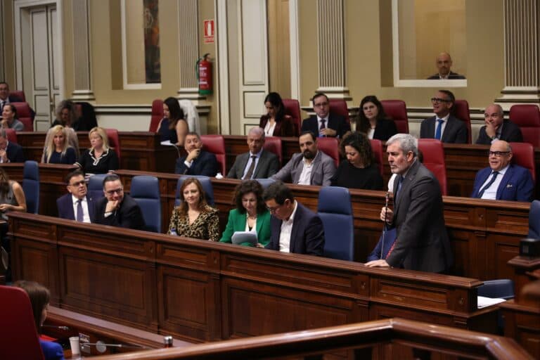 El Parlamento de Canarias aprueba los presupuestos generales de la Comunidad Autónoma para 2025