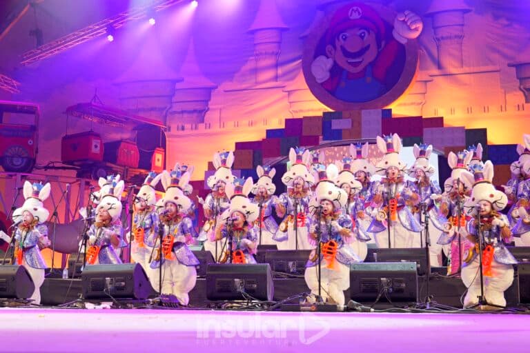 Los Gambusitos emocionan y denuncian: “No olvides que esto es cultura”