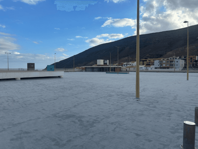 Pájara proyecta un módulo de atletismo en Morro Jable sobre la estación de guaguas