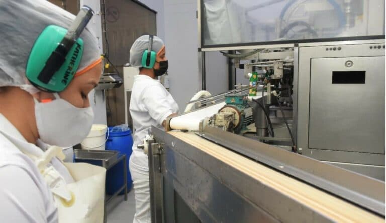 Canarias avanza en igualdad: la tasa de paro femenino cae al nivel más bajo desde 2008