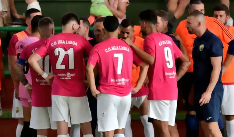 El C.D. Isla Larga desmiente a CONTIGO y confirma que negocia con el Ayuntamiento y el Cabildo