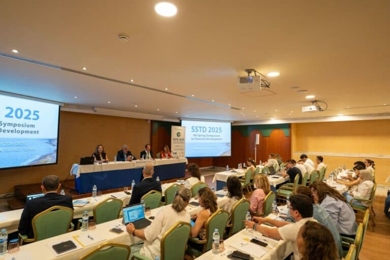 El Congreso SSTD 2025 reivindica una regeneración integral para enfrentar los “problemas perversos” del turismo