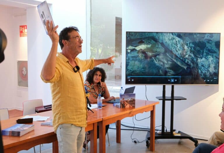 Antonio Cabrera analiza el proceso artesanal y contexto histórico de la tenería de Mesque