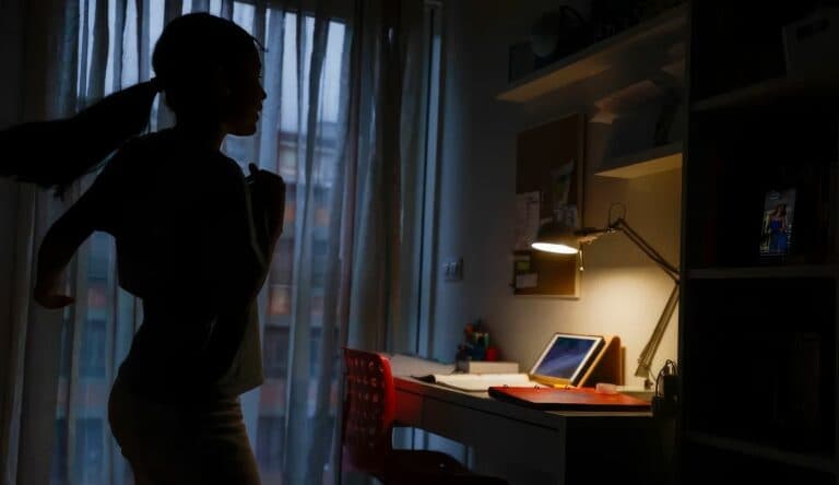 Cuatro años de prisión un residente en Fuerteventura por captar imágenes sexuales de 46 menores