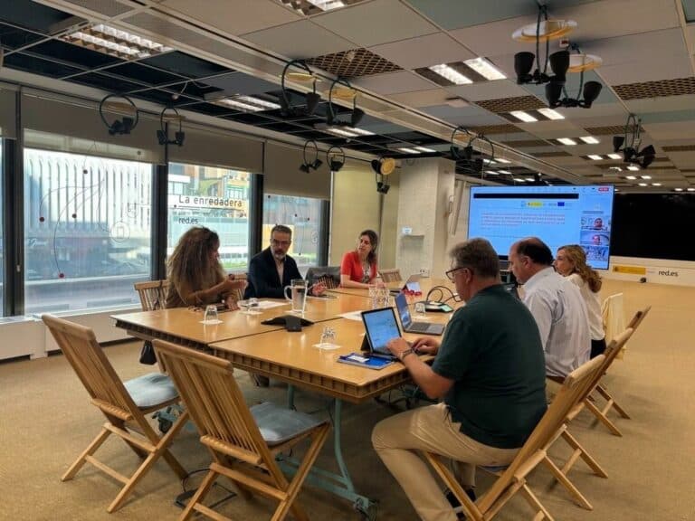 De los plenos digitales a los contenedores sensorizados: así se transforma Fuerteventura