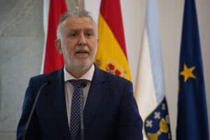 Ángel Víctor Torres