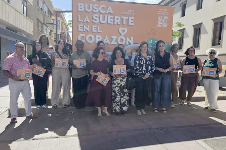 Puerto del Rosario premia la fidelidad al comercio local con la campaña ‘Busca la Suerte en el Corazón’