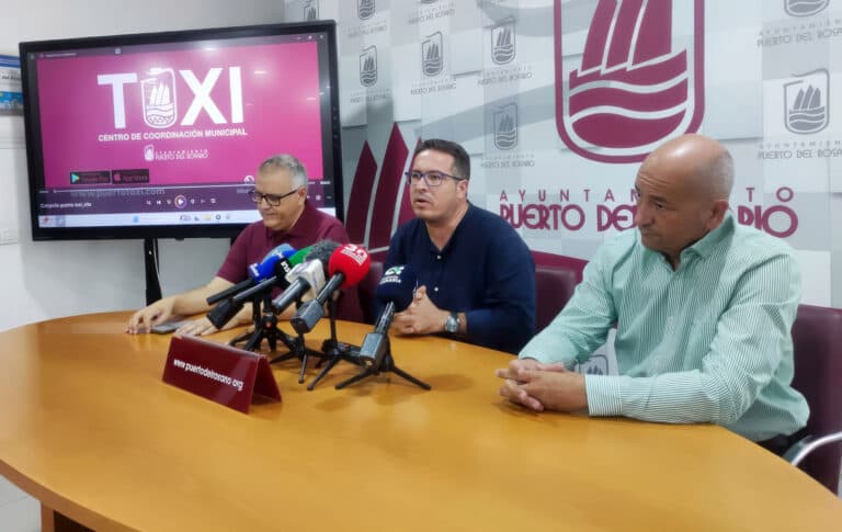 Puerto del Rosario moderniza el servicio de taxi con geolocalización, app móvil y atención 24 horas