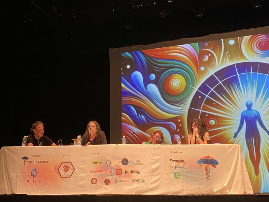 Arranca la Fuertedélica Week 2025 en Corralejo: ciencia, conciencia y experiencias para abrir la mente