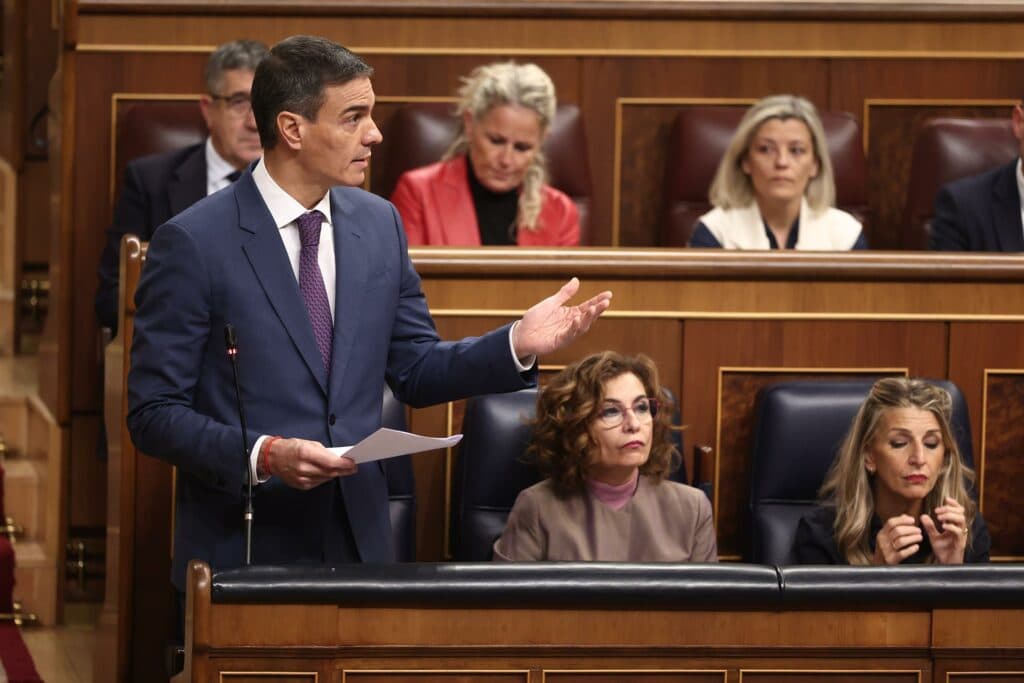 Sánchez asegura que los Presupuestos “van a sentar bien a Canarias” y pide a CC que convenza al PP
