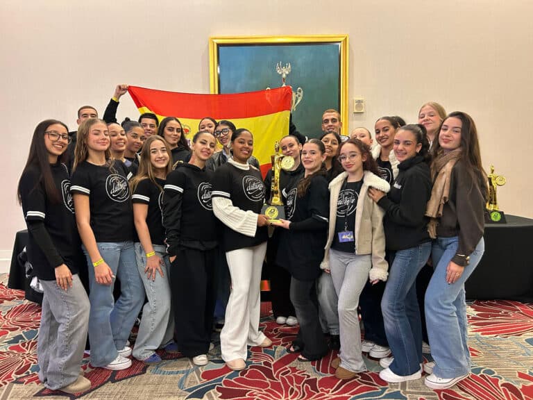 La Academia Datana vuelve a brillar en Orlando: una lluvia de medallas y un campeonato del mundo para Fuerteventura