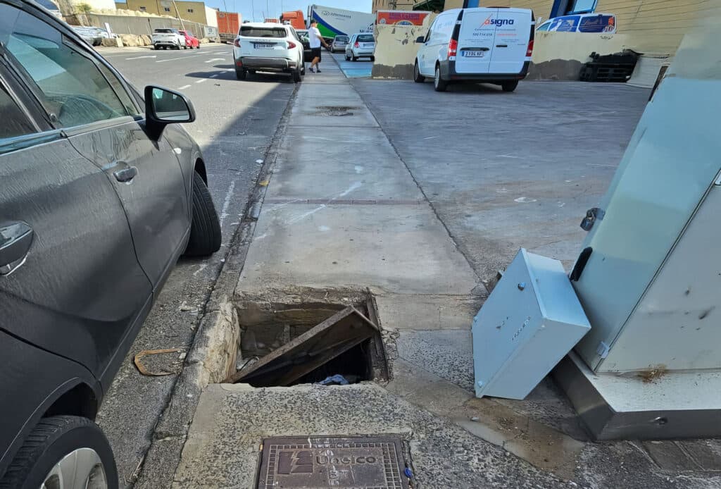 El PP denuncia el abandono y la falta de limpieza en el Polígono Industrial Costa de Antigua