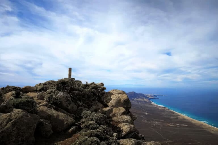 Puerto del Rosario acoge la jornada profesional `Del Impacto al Equilibrio, construyendo un turismo sostenible´