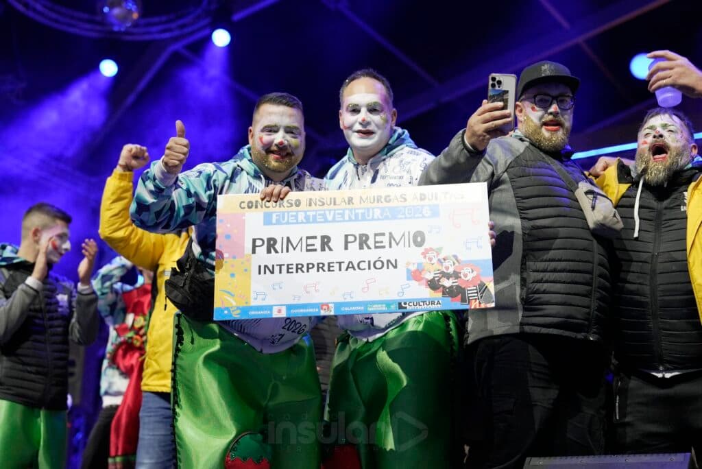 Los Gambusinos y Las Sargoriás lideran el regreso del Concurso Insular de Murgas en una noche de premios y reencuentro