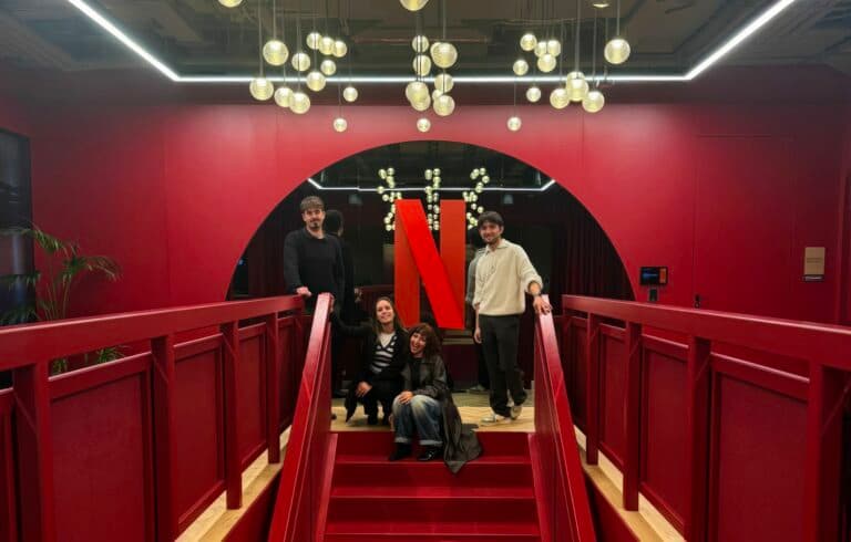 La productora majorera Árida Films visita los estudios de Netflix en Madrid tras recibir una mención de honor