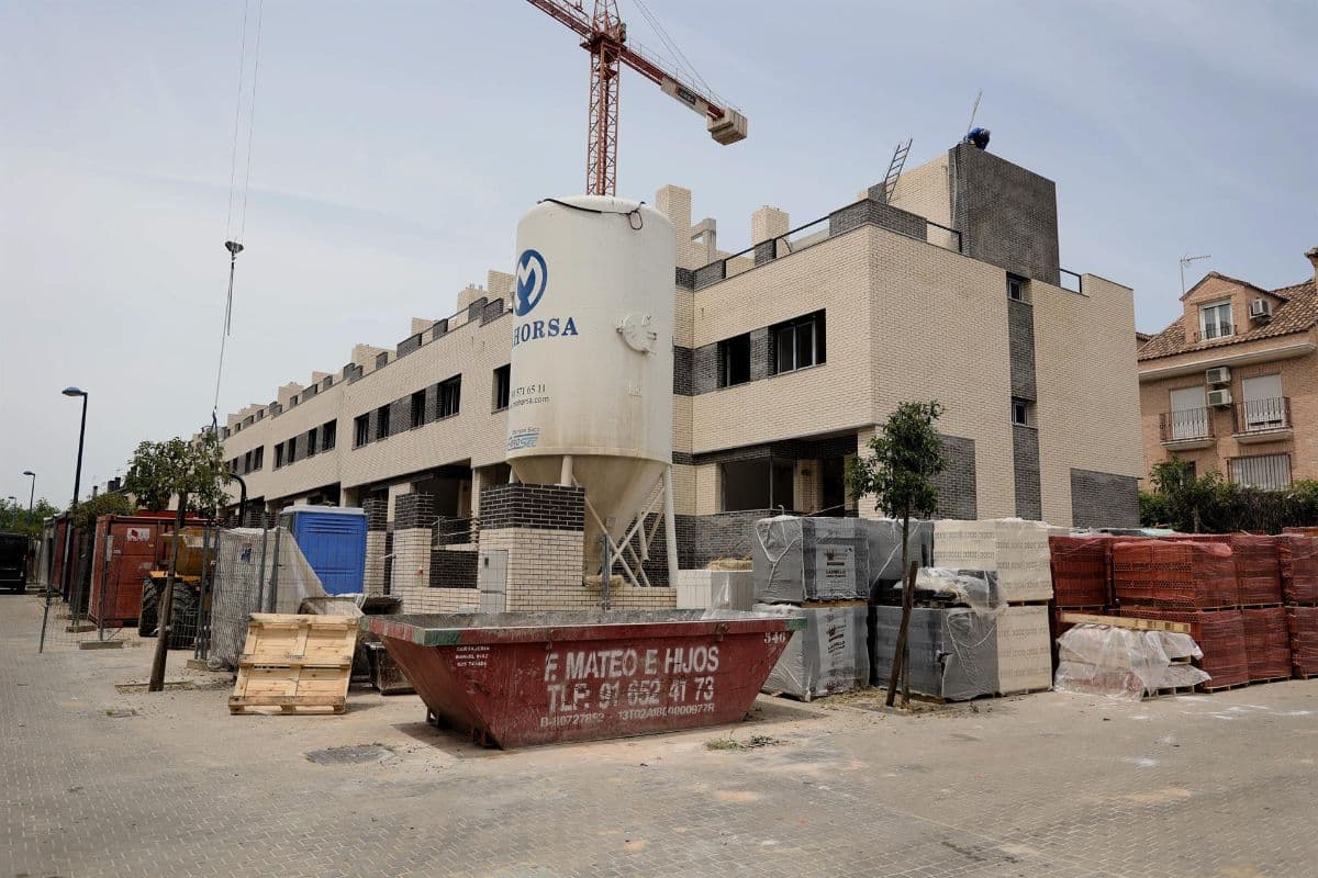 El mercado inmobiliario en Canarias crece un 4,5% en 2025 impulsado por el aumento de compraventas