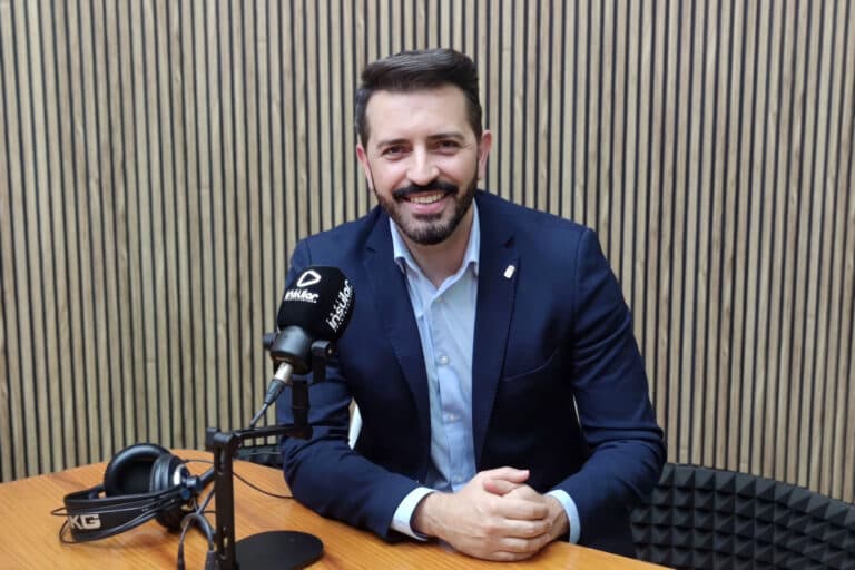 Canarias estudia medidas fiscales ante el impacto de la guerra y defiende el decreto Canarias: “Es un balón de oxígeno”