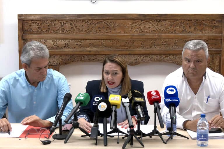 Peña Armas denuncia presunta manipulación en el acceso a empleo público en el Ayuntamiento de Puerto del Rosario y el Cabildo