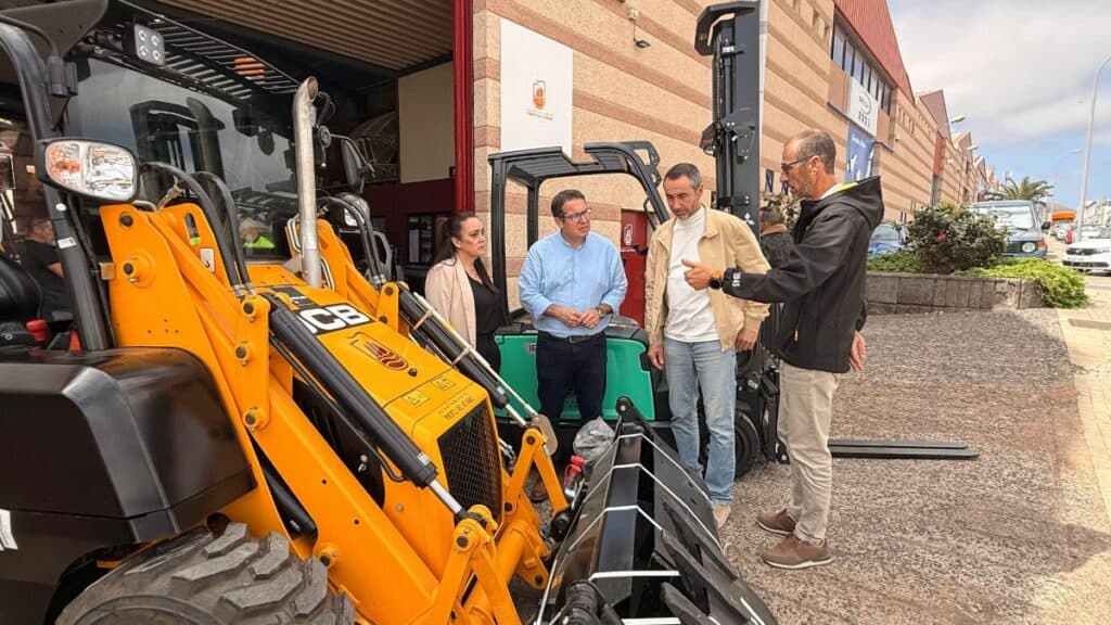 Nueva maquinaria en Puerto del Rosario: «Mejoramos las condiciones laborales y la calidad del servicio»