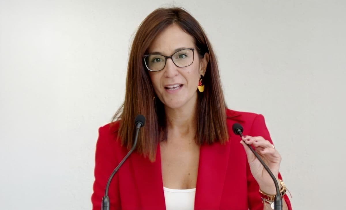 Natalia Santana denuncia que el nuevo decreto de dependencia de Clavijo deja atrás a Fuerteventura