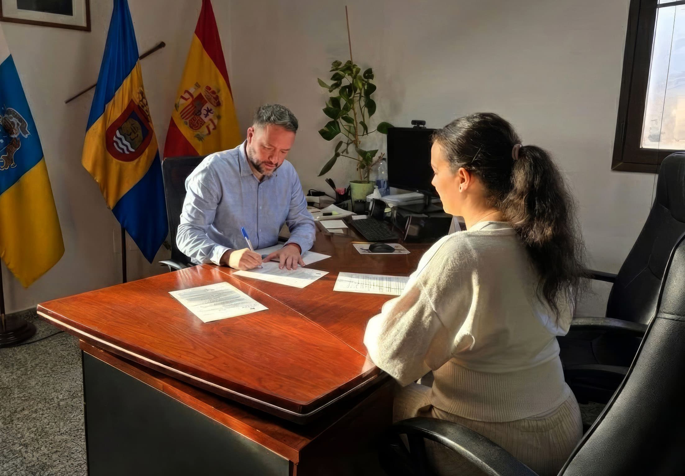 Tuineje refuerza su oficina técnica con la incorporación de una jurista para agilizar licencias y expedientes