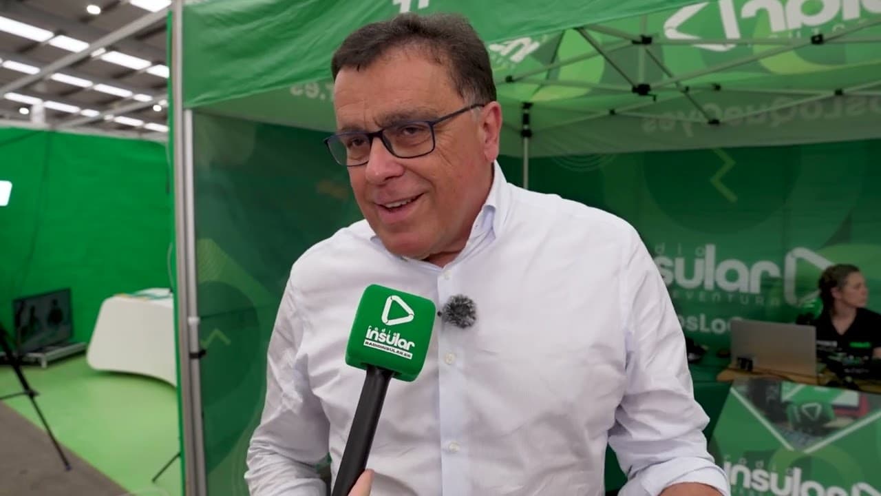 Hablamos con el consejero de Política Territorial y Aguas del Gobierno de Canarias, Manuel Miranda