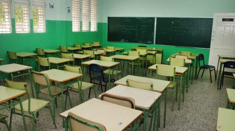 Suspendidas las clases y actividades extraescolares de esta tarde en Canarias