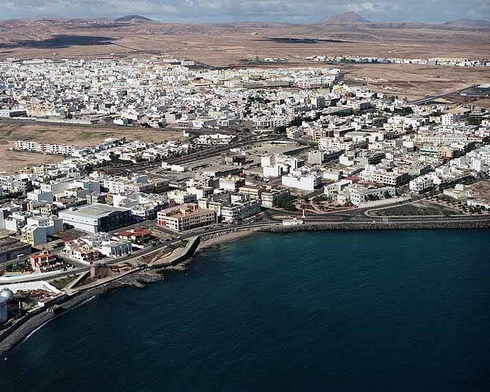 Fuerteventura, 15 años sin construir vivienda nueva, alquileres por las nubes y aumento de okupación