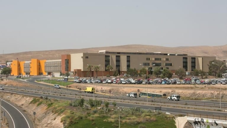 Sanidad lanza una convocatoria urgente para cubrir plazas jurídicas en Fuerteventura ante el colapso de las listas de empleo