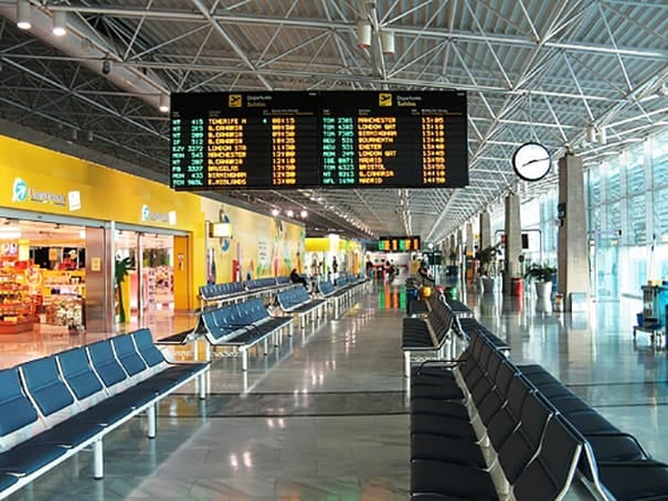 Cabildo y Excelfuert coordinan acciones para impulsar el sector turístico en Fuerteventura