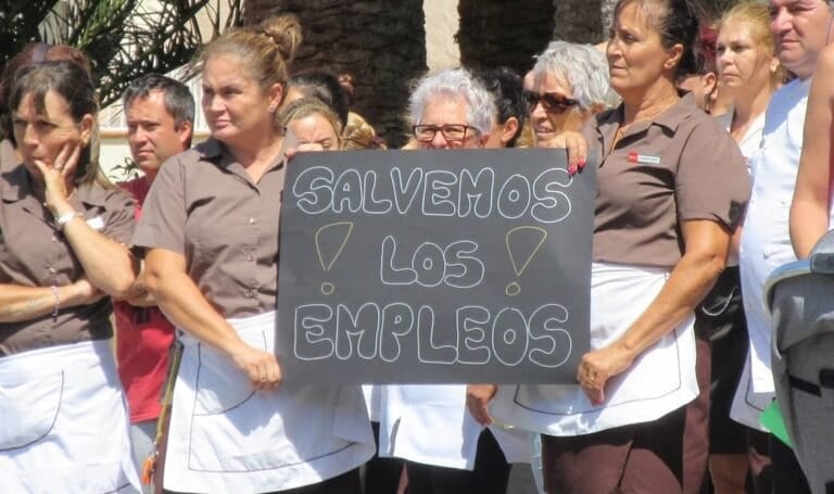 El Parlamento Europeo investigará las trabas burocráticas que padece el Oliva Beach