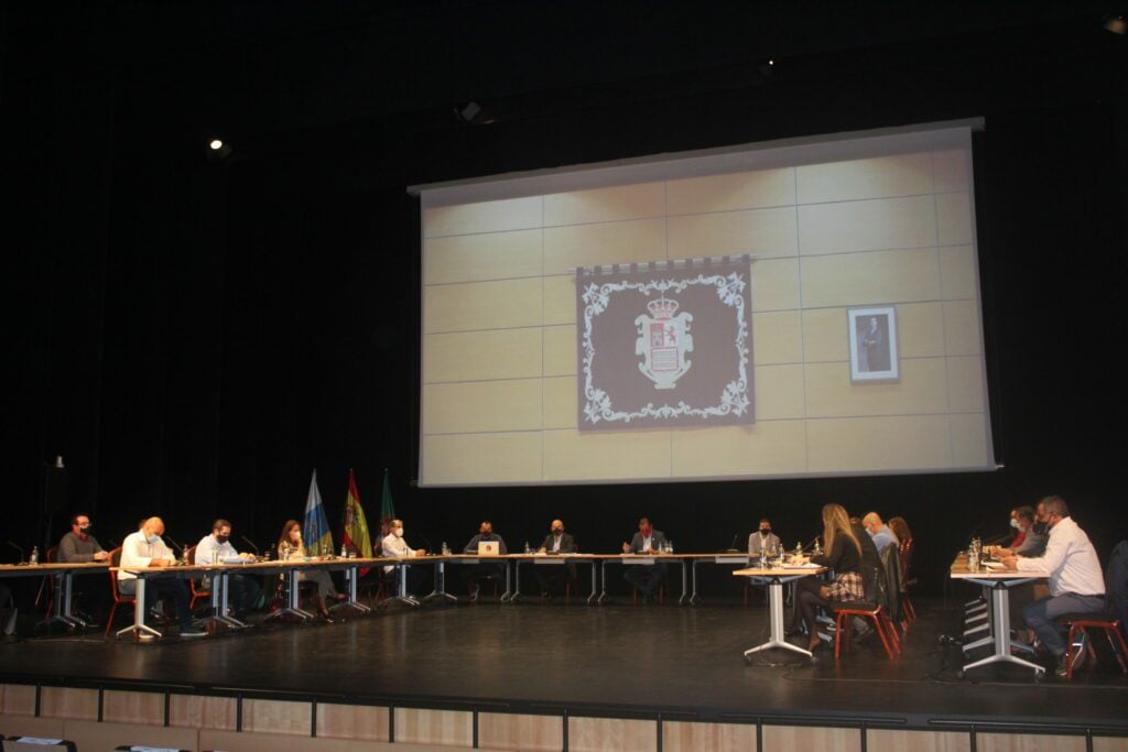 Blas Acosta convoca a todos los partidos políticos para elaborar los nuevos presupuestos para 2021