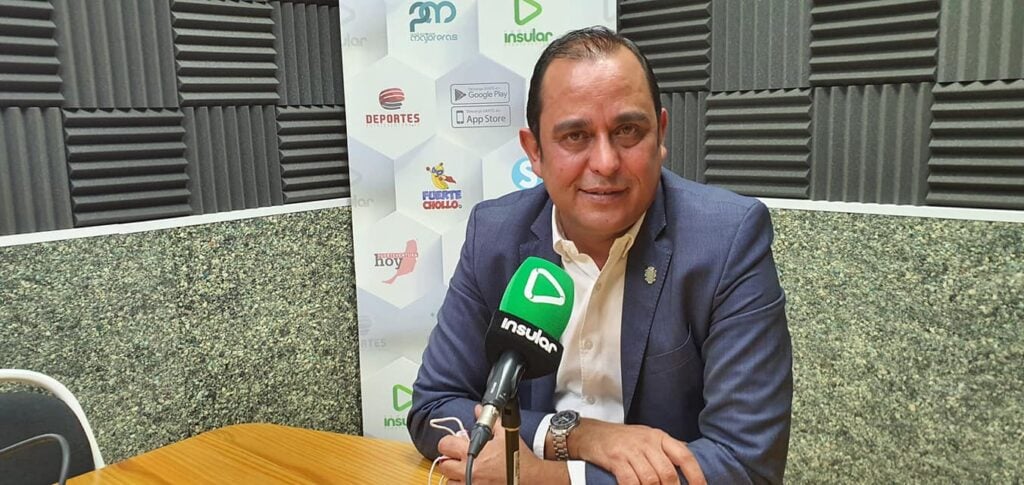 Blas acosta califica de “muy graves” las acusaciones de Graffigna al alcalde de Pájara