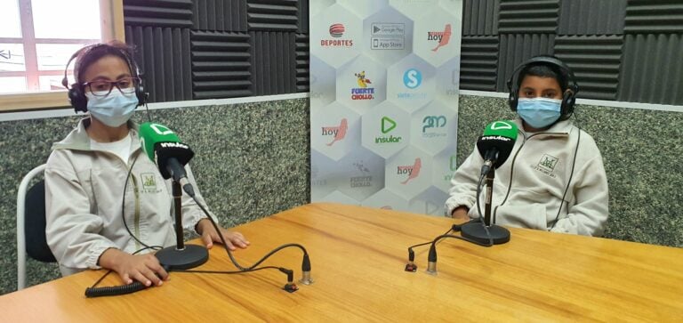 Alumnos del aula enclave del Millares Carló ‘piden el voto’ a los majoreros