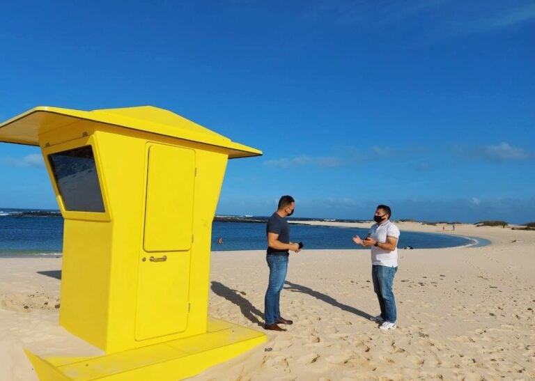 La Oliva sigue mejorando la seguridad de las playas del municipio