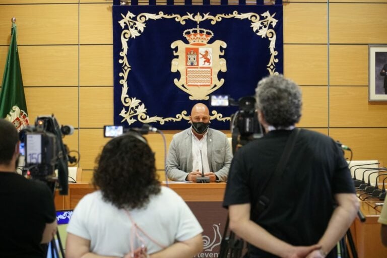 Lloret invita a acudir a los Tribunales ante cualquier indicio de ilegalidad en Ordenación Territorial