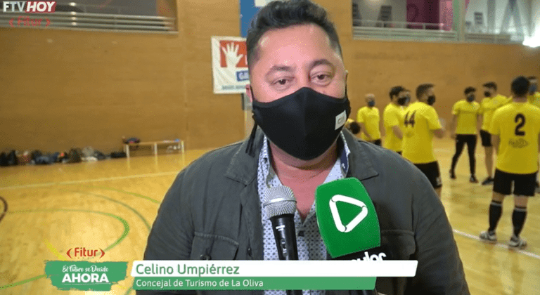 La Oliva patrocina al primer equipo de balonmano LGTBI de España