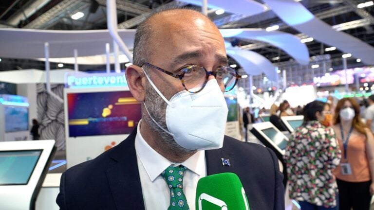 Fuerteventura firma en Fitur un aumento de la conectividad con Madrid este verano