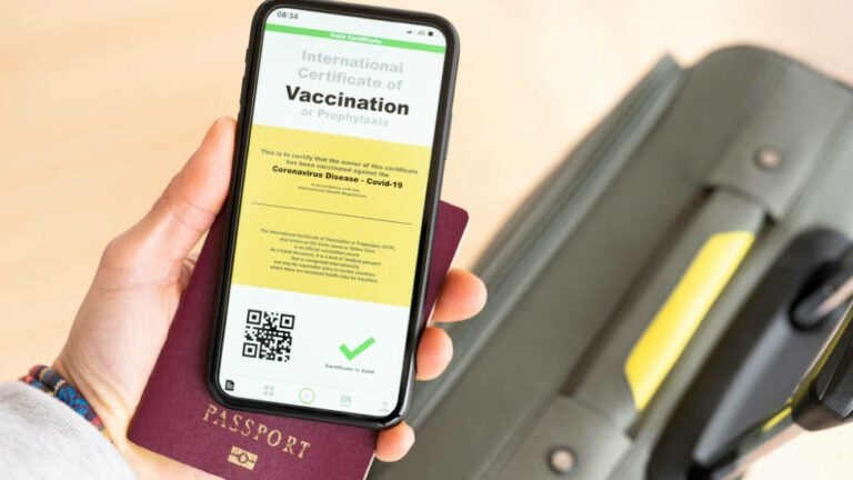 Ya puedes solicitar el pasaporte covid en Canarias