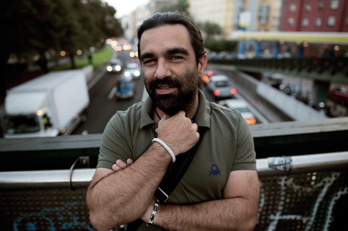 “Ser poeta hoy en día es como ser algo inútil, a la sociedad solo interesa la economía»