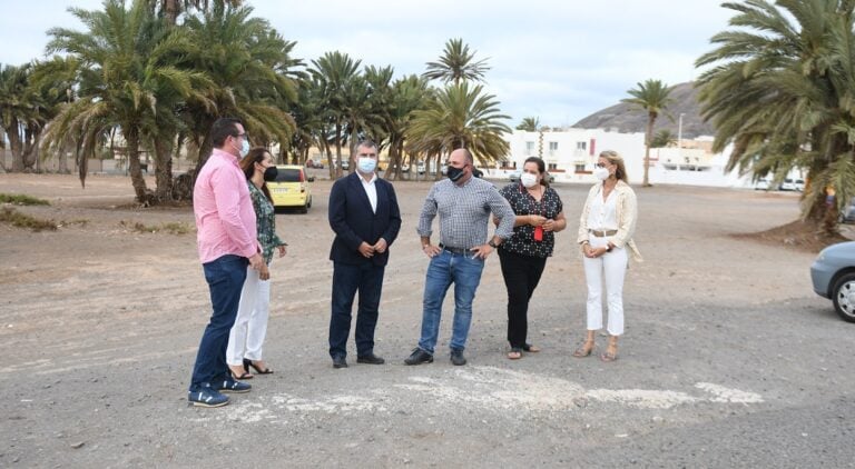 Tuineje celebra los primeros pasos de la futura residencia sociosanitaria de Gran Tarajal