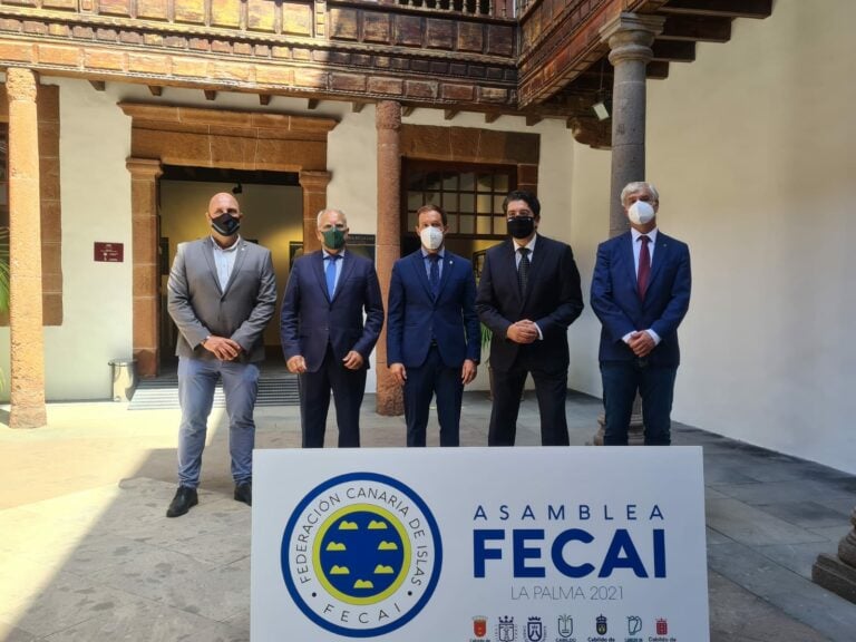El presidente del Cabildo asiste en La Palma a la Asamblea General de la FECAI