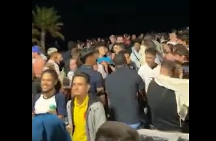 La Policía Local de La Oliva denuncia haber sufrido «ataques» en el desalojo de aglomeraciones