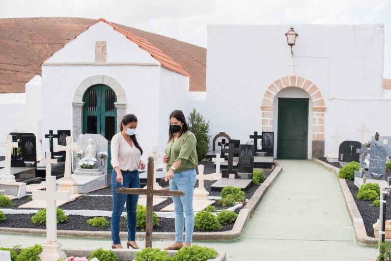 Tuineje recupera los responsos con motivo del Día de todos los Santos