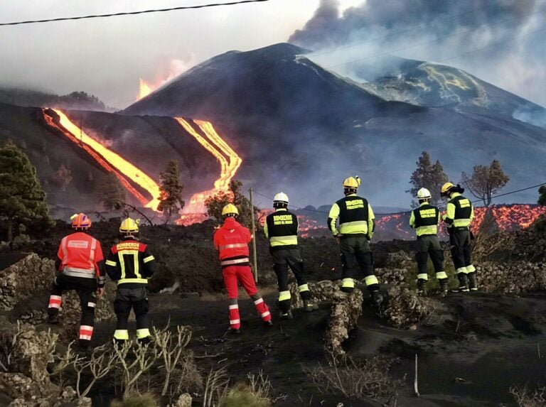Regresa el tercer contingente de bomberos de Fuerteventura desplazado a La Palma