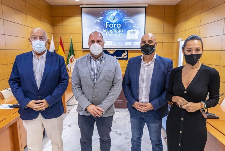 El Foro de Tecnología y Turismo apuesta por la estrategia Win Win para potenciar Fuerteventura