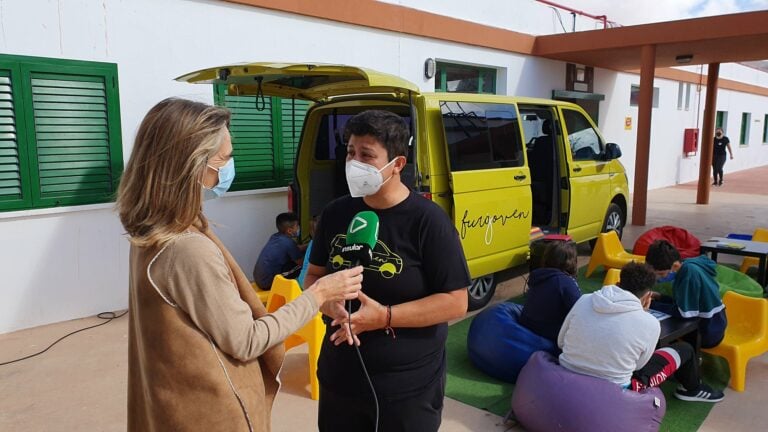 El Cabildo ofrece alternativas de ocio saludable a través de la Furgojoven