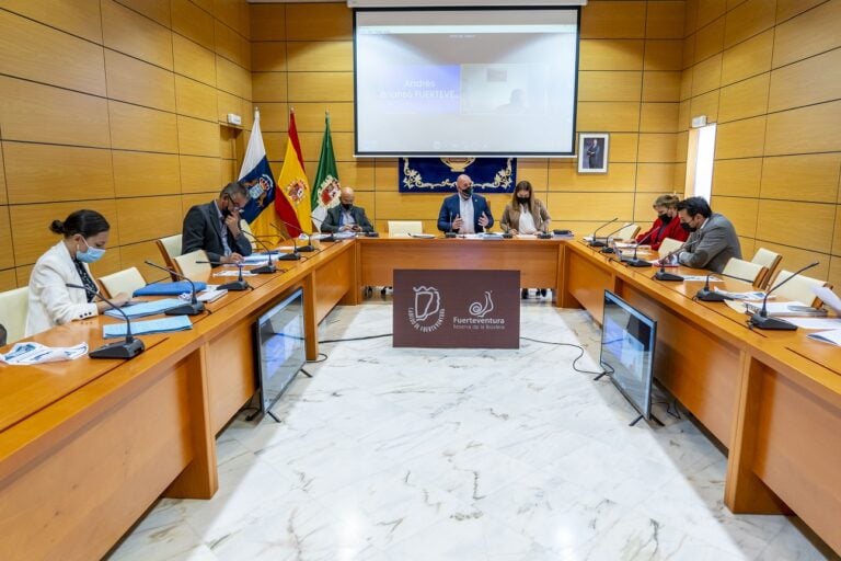 El Cabildo aprueba modificaciones en el Plan Insular de Cooperación a Obras y Servicios